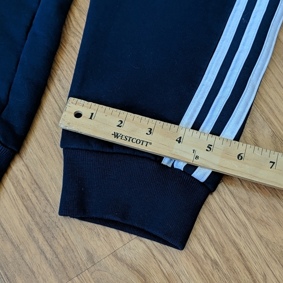 Adidas sweats sweatpants kids XL - Picture 2 of 4
